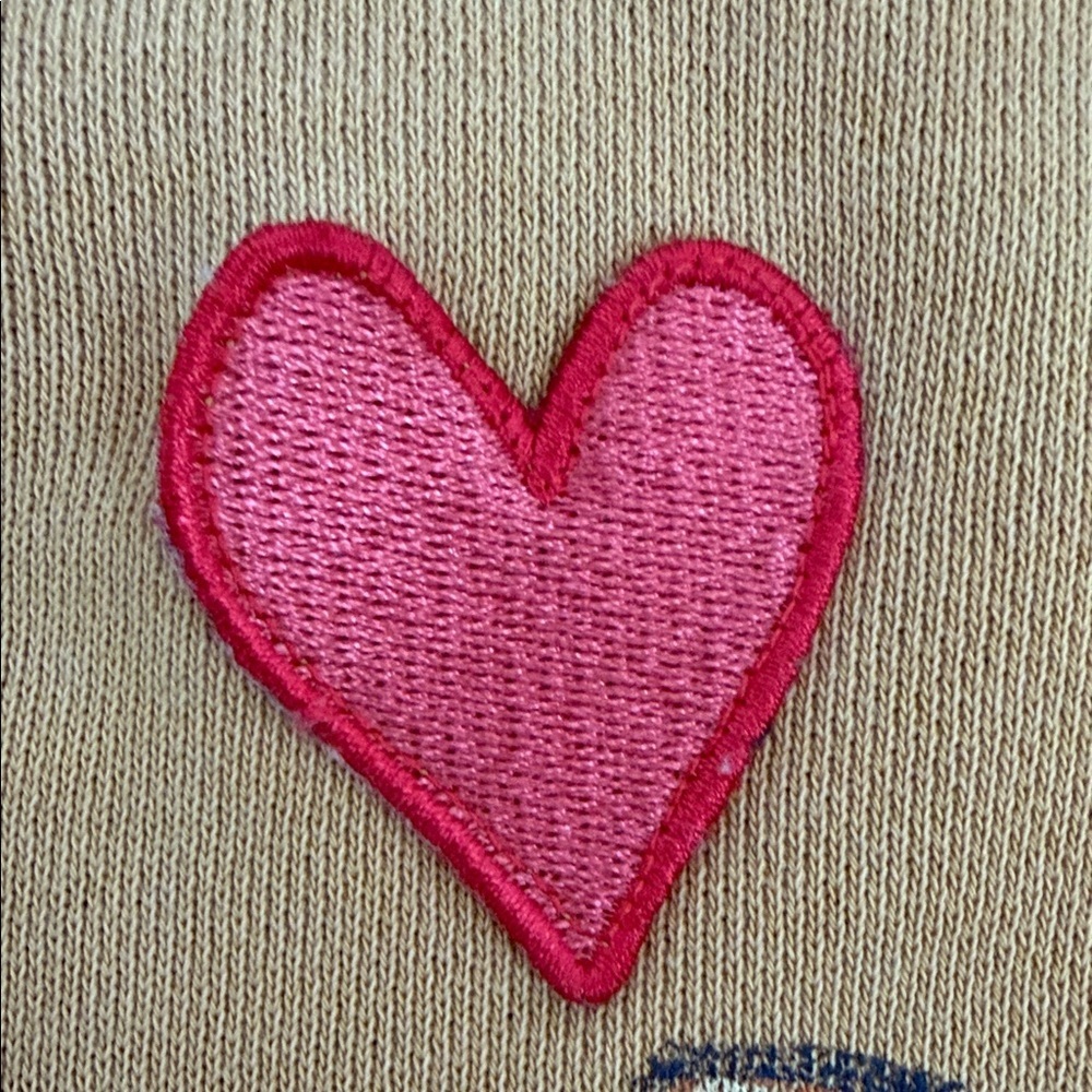 Women’s Disney Tan Sweatshirt with Chip and Dale Heart Design size XS - Picture 7 of 11